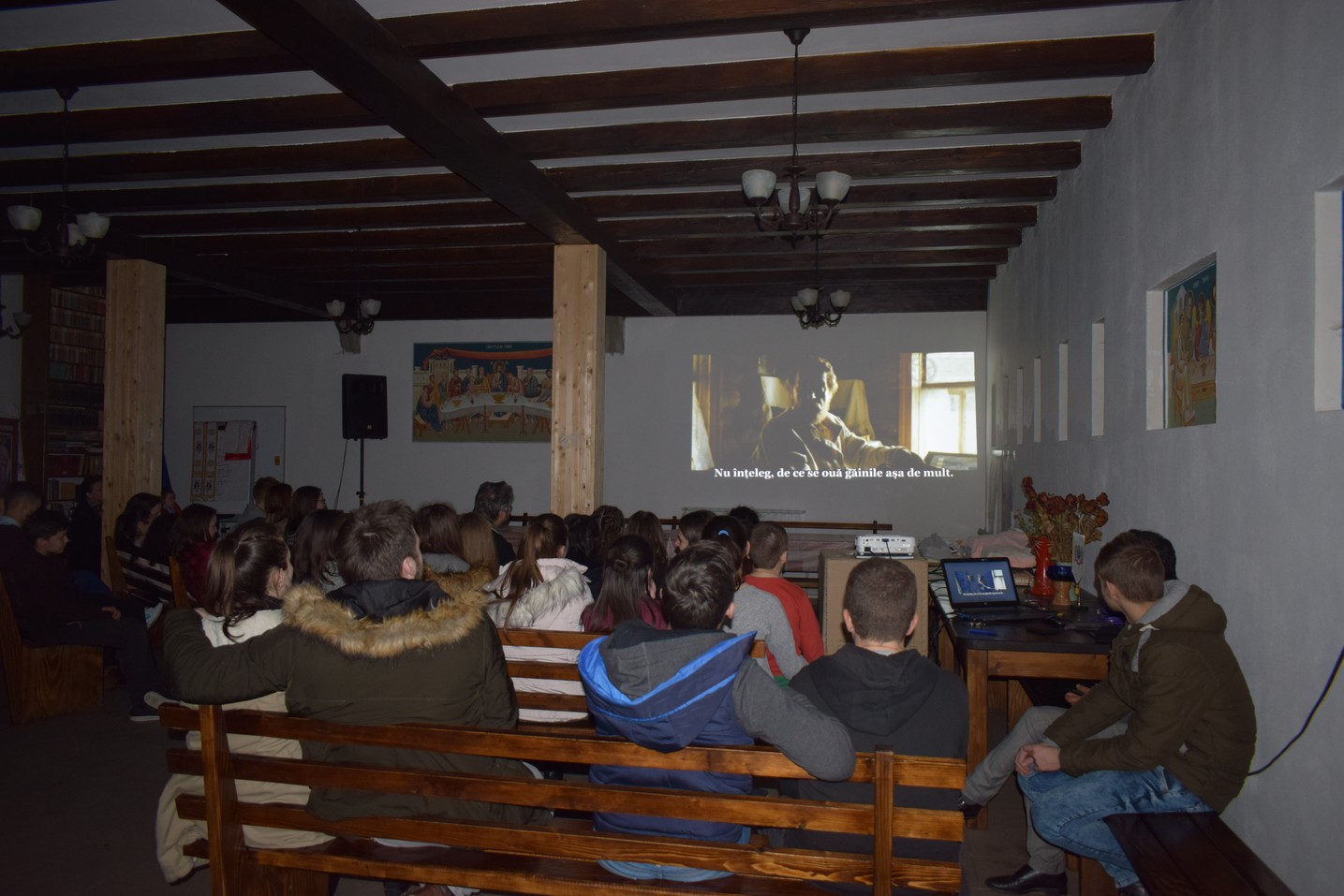 E de ajuns să fii tânăr pentru a fi fericit? E de ajuns să fii tânăr pentru a fi fericit?