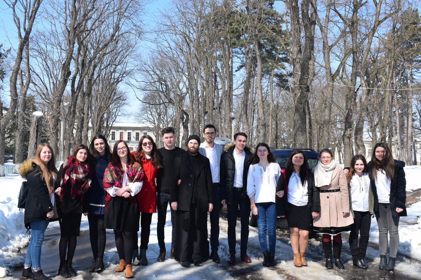 E de ajuns să fii tânăr pentru a fi fericit? E de ajuns să fii tânăr pentru a fi fericit?