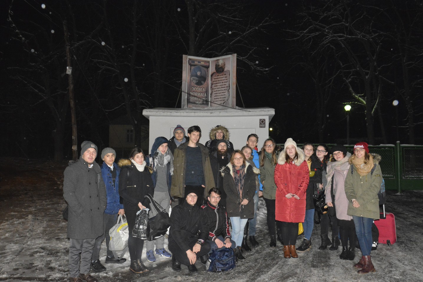 E de ajuns să fii tânăr pentru a fi fericit? E de ajuns să fii tânăr pentru a fi fericit?