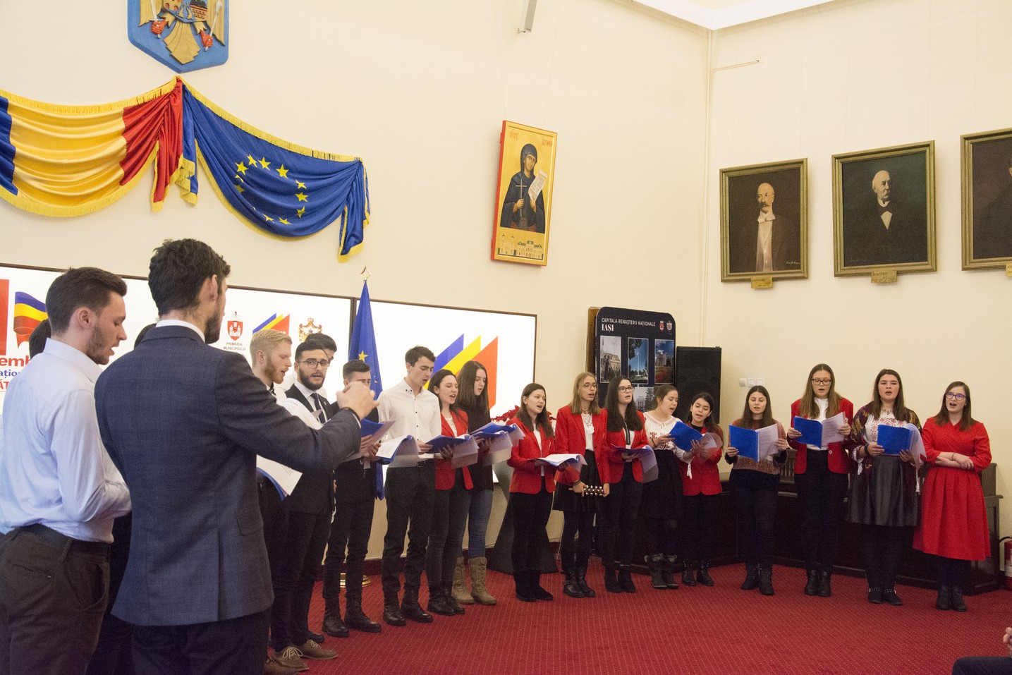 E de ajuns să fii tânăr pentru a fi fericit? E de ajuns să fii tânăr pentru a fi fericit?