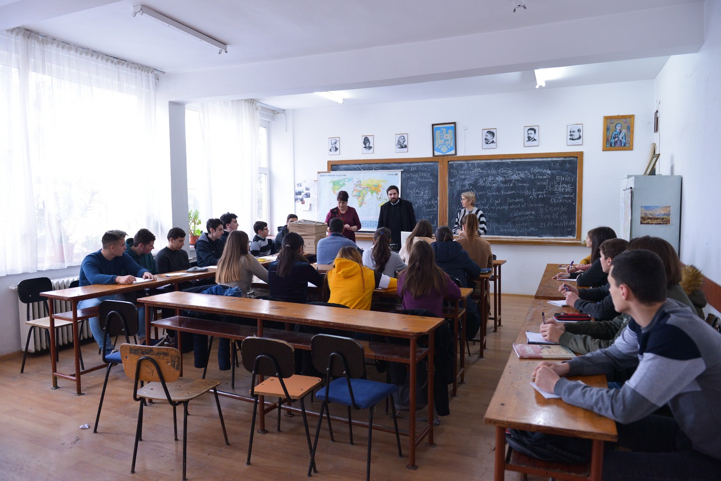 Finalizarea ediției a III-a a Campaniei „Bucurie în Familie - pizza pentru fapte bune” Finalizarea ediției a III-a a Campaniei „Bucurie în Familie - pizza pentru fapte bune”