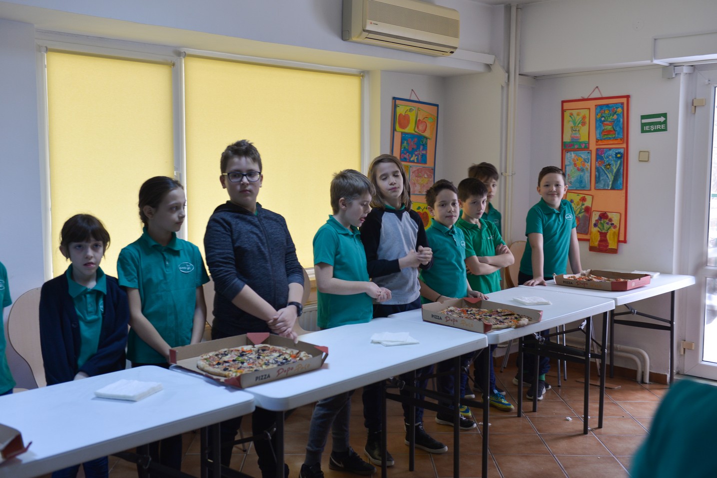 Finalizarea ediției a III-a a Campaniei „Bucurie în Familie - pizza pentru fapte bune” Finalizarea ediției a III-a a Campaniei „Bucurie în Familie - pizza pentru fapte bune”