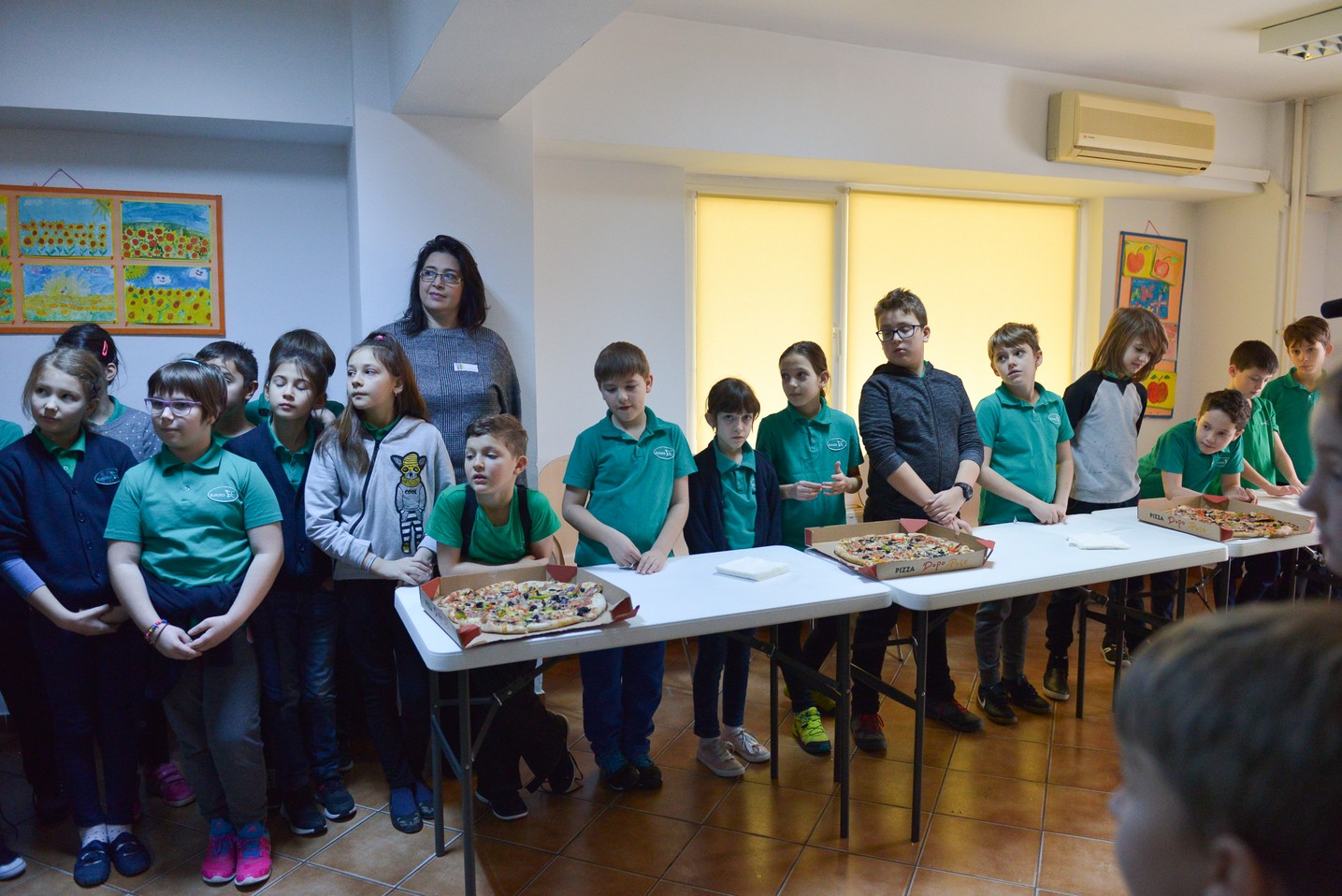 Finalizarea ediției a III-a a Campaniei „Bucurie în Familie - pizza pentru fapte bune” Finalizarea ediției a III-a a Campaniei „Bucurie în Familie - pizza pentru fapte bune”