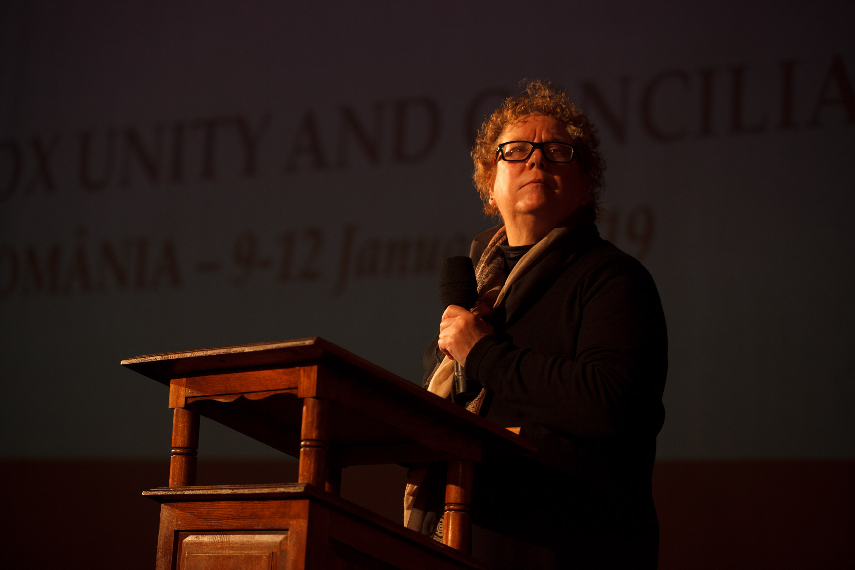 „Cercetători ori oameni de profesie, dorim fiecare să contribuim cu o iotă la viaţa Bisericii” „Cercetători ori oameni de profesie, dorim fiecare să contribuim cu o iotă la viaţa Bisericii”