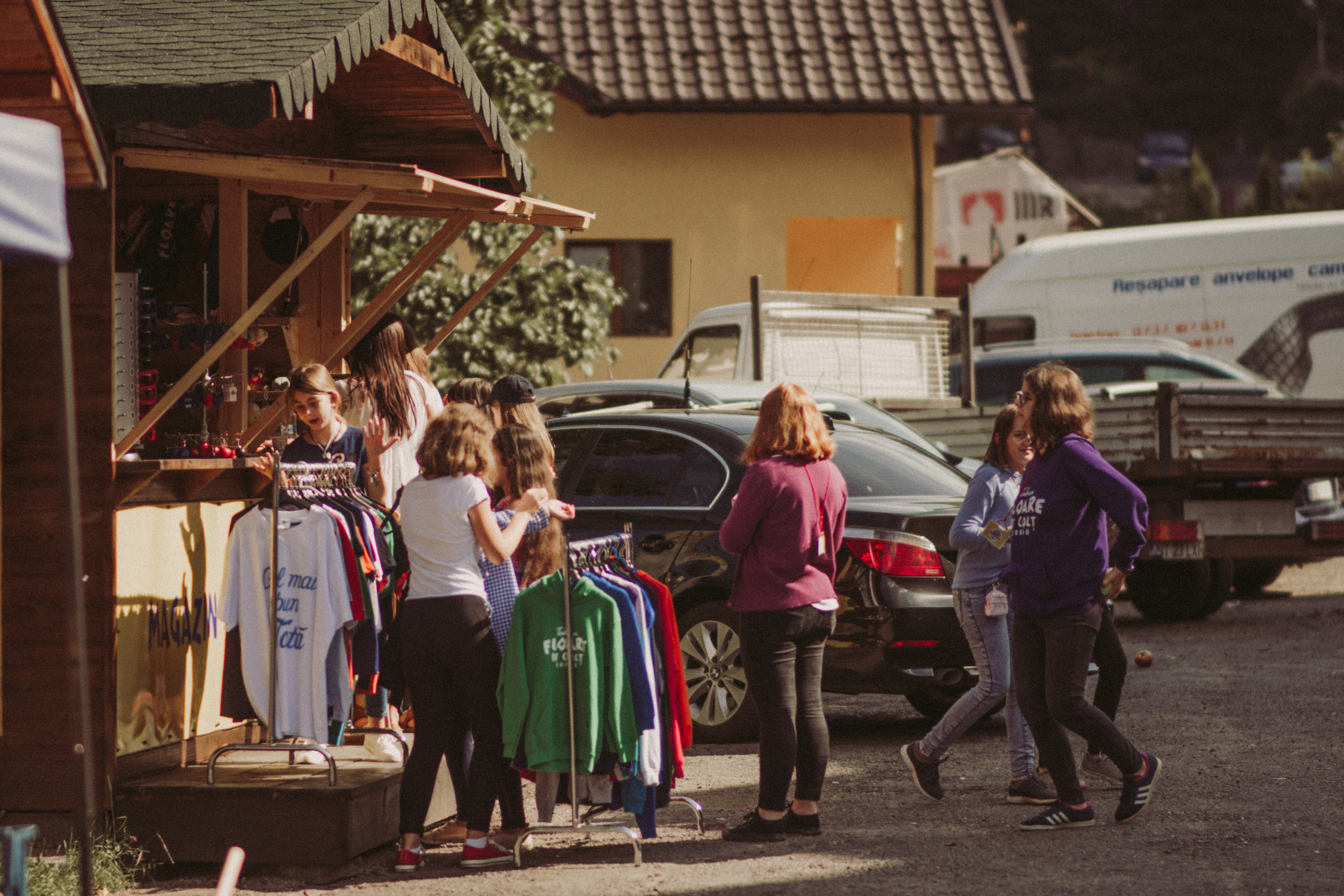 Nouă ani de tabără Floare de colţ la Durău
