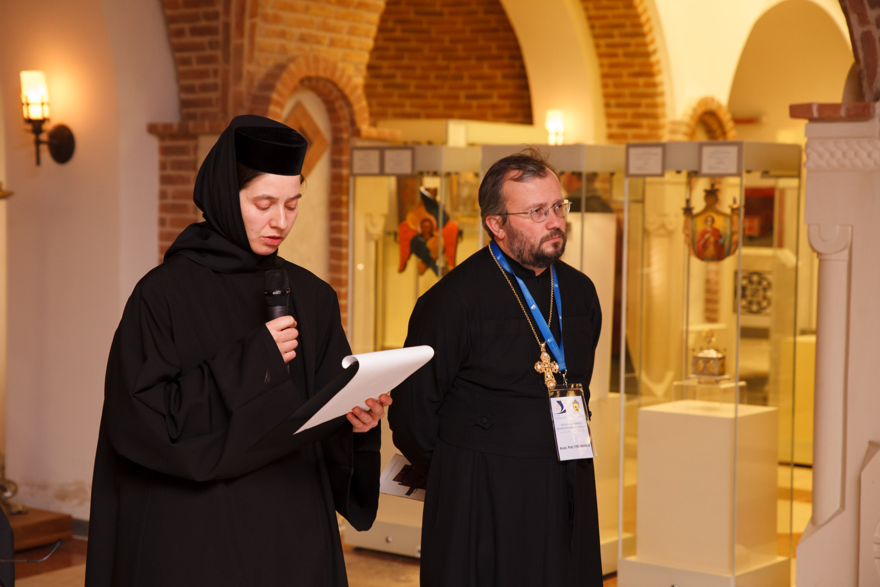 Comunicări ştiinţifice, vernisaj de icoane şi lansări de carte, în cadrul Conferinţei IOTA organizate la Iaşi