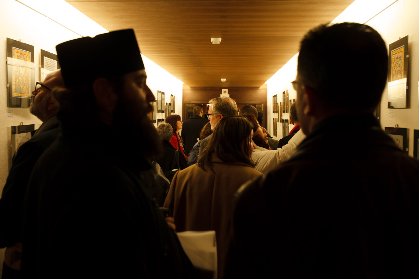 Comunicări ştiinţifice, vernisaj de icoane şi lansări de carte, în cadrul Conferinţei IOTA organizate la Iaşi