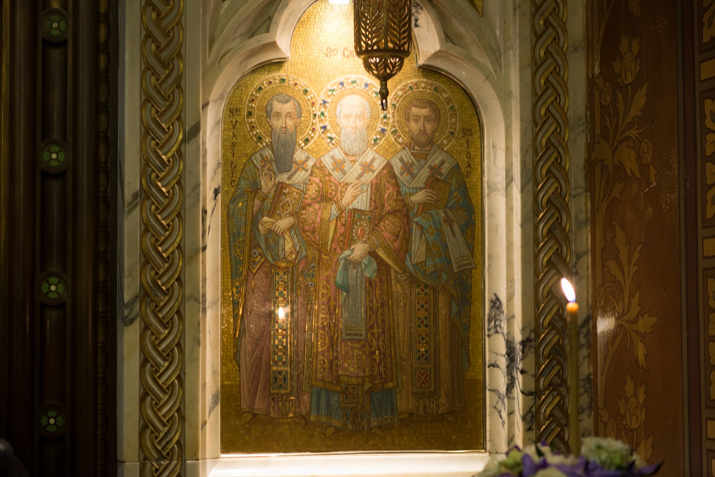 Hram la ctitoria lui Vasile Lupu din Iași: „Având în față chipurile Sfinților Trei Ierarhi, să luăm aminte la icoana viețuirii lor” Hram la ctitoria lui Vasile Lupu din Iași: „Având în față chipurile Sfinților Trei Ierarhi, să luăm aminte la icoana viețuirii lor”