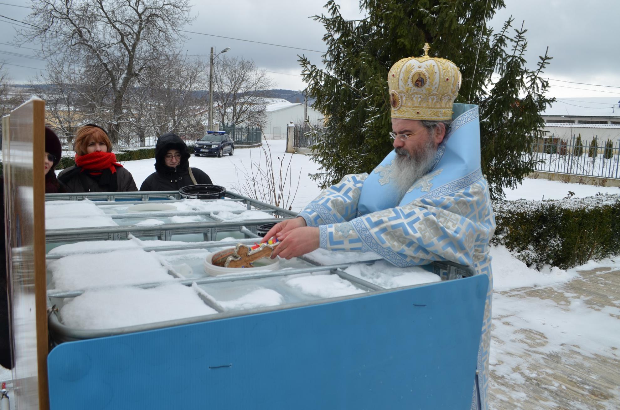 Botezul Domnului la Roman şi la Huşi