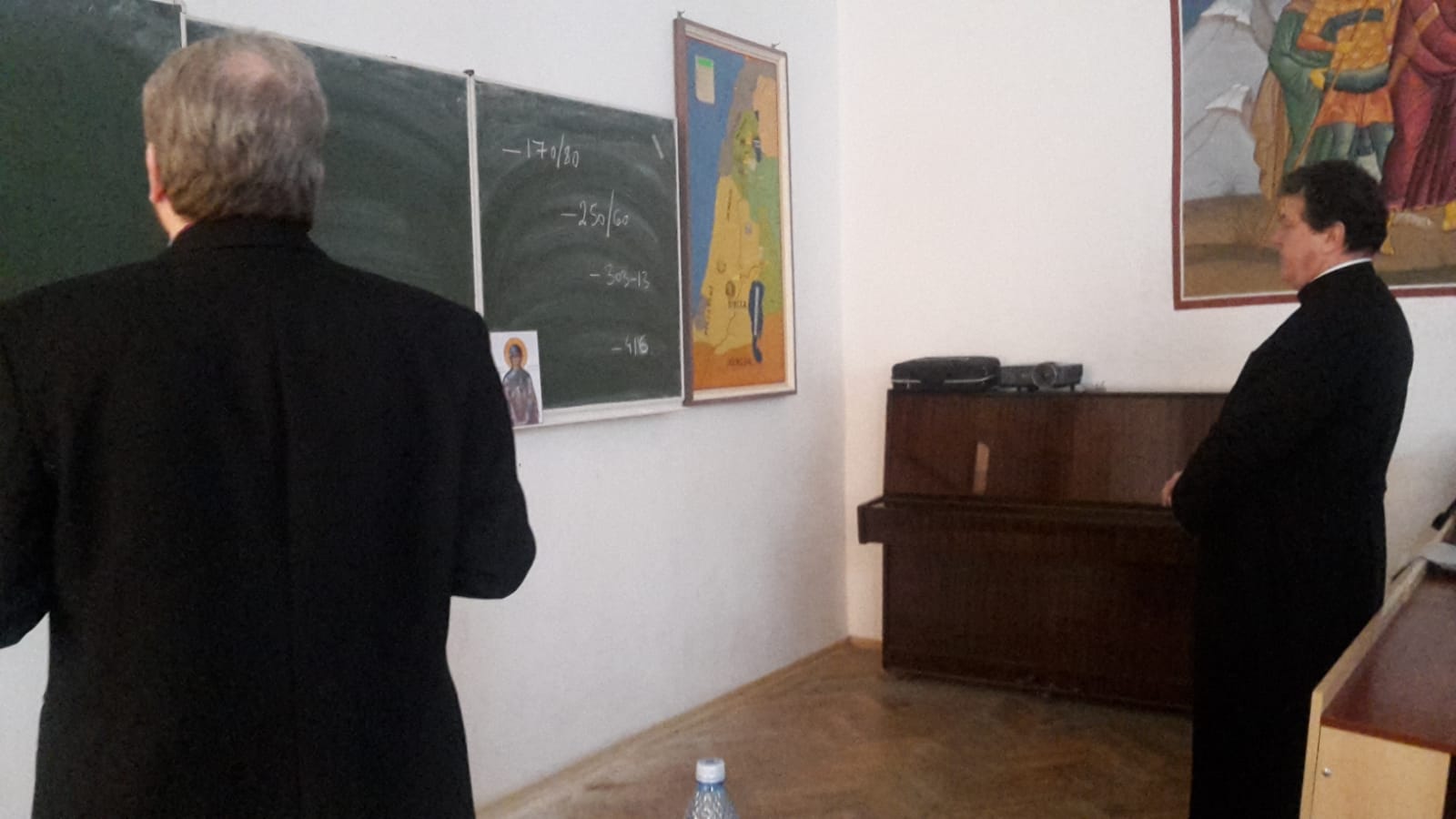 Întâlnire a studenţilor teologi ieşeni cu profesorul dr. Krastu Banev