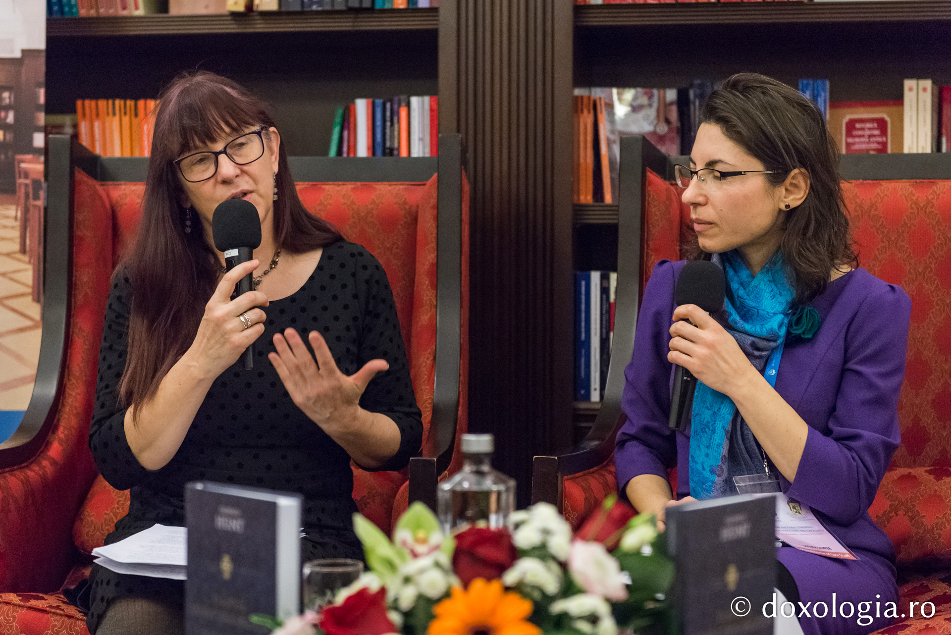 Conferința internațională IOTA de la Iași, la final: Liturghie arhierească la Catedrala Mitropolitană