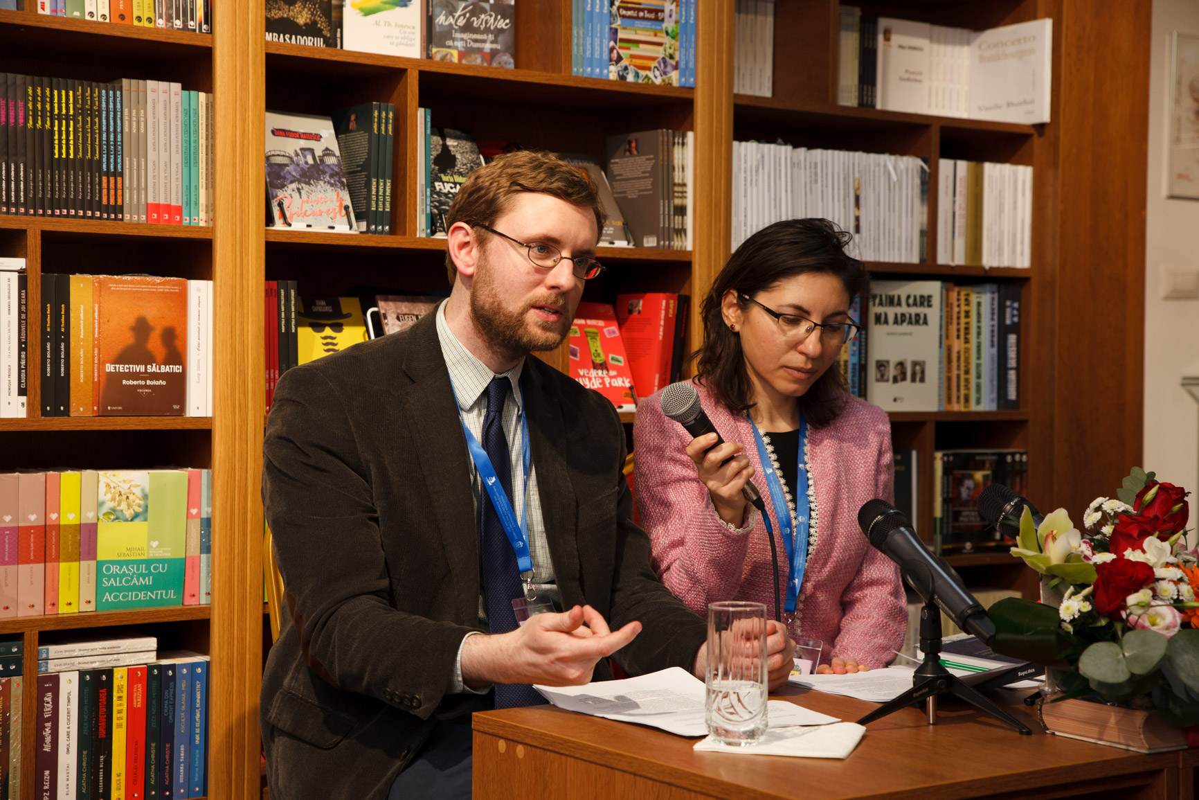 Comunicări ştiinţifice, vernisaj de icoane şi lansări de carte, în cadrul Conferinţei IOTA organizate la Iaşi