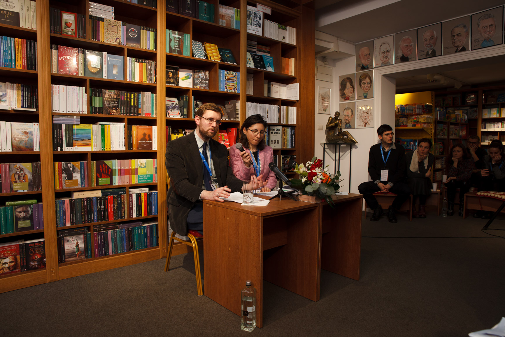 Comunicări ştiinţifice, vernisaj de icoane şi lansări de carte, în cadrul Conferinţei IOTA organizate la Iaşi