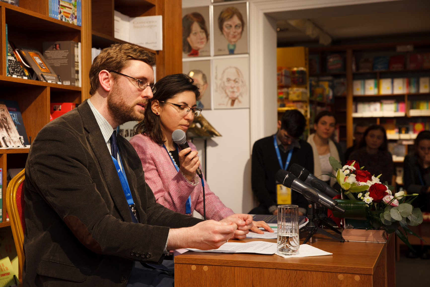 Comunicări ştiinţifice, vernisaj de icoane şi lansări de carte, în cadrul Conferinţei IOTA organizate la Iaşi