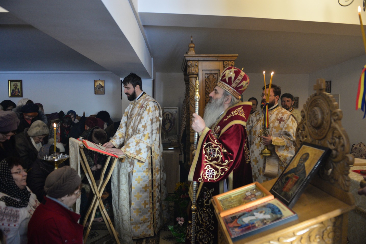 IPS Mitropolit Teofan, în Parohia Nicolina I: „Doamne, dă-mi putere să văd chipul frumos din fratele meu”