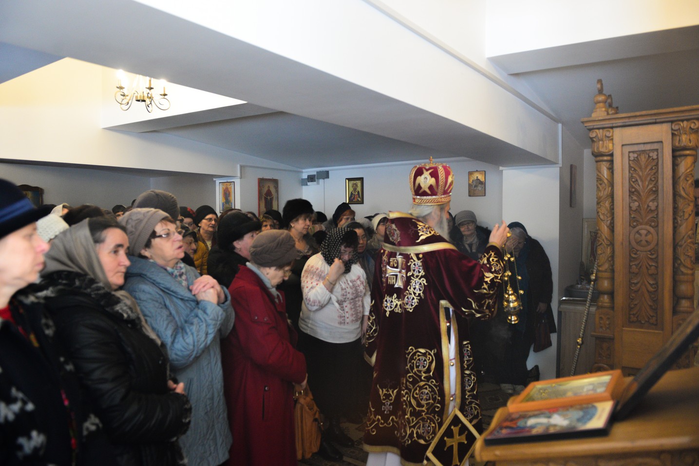 IPS Mitropolit Teofan, în Parohia Nicolina I: „Doamne, dă-mi putere să văd chipul frumos din fratele meu”