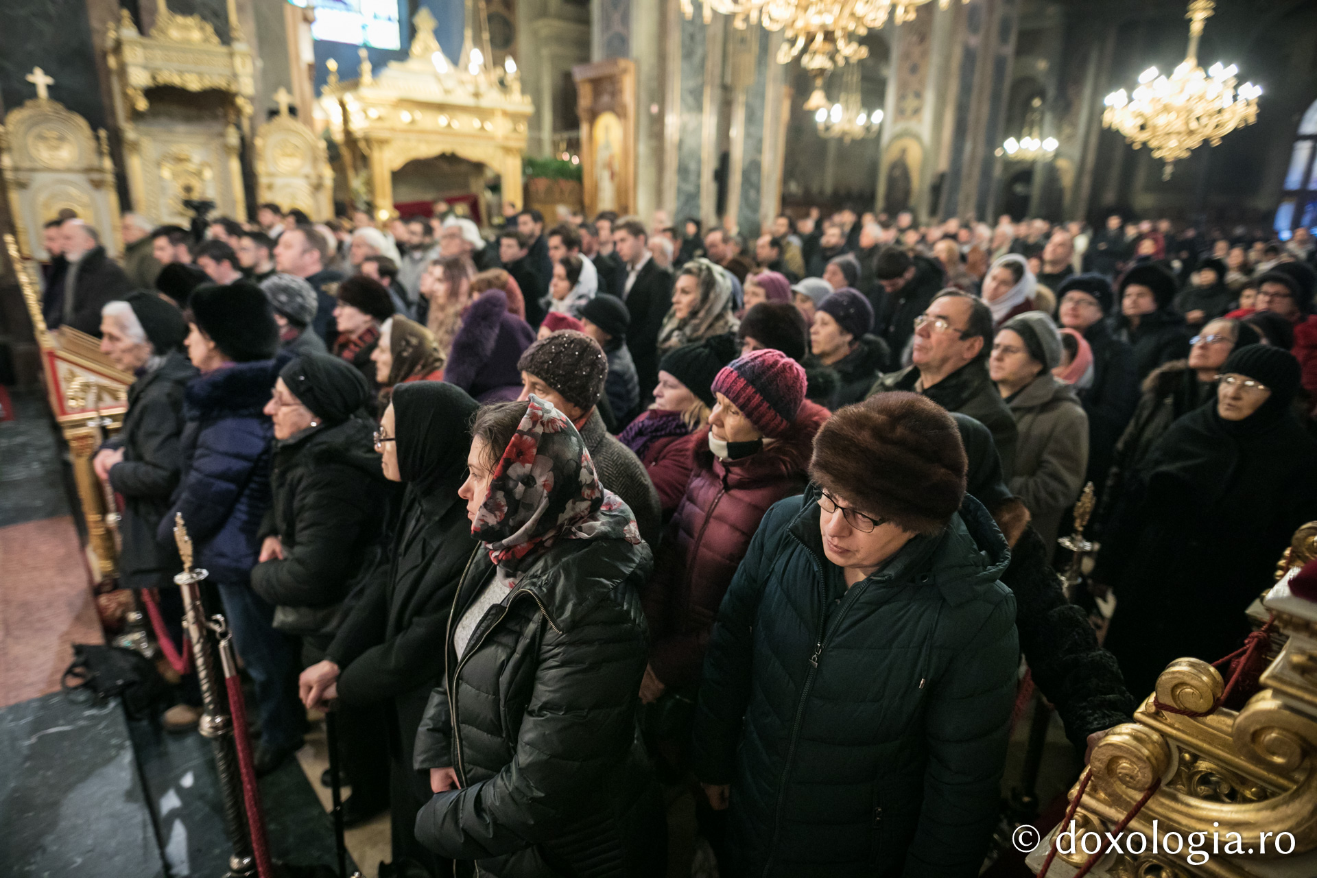 4 ierarhi prezenți la hramul Facultății de Teologie Ortodoxă „Dumitru Stăniloae” din Iași 4 ierarhi prezenți la hramul Facultății de Teologie Ortodoxă „Dumitru Stăniloae” din Iași