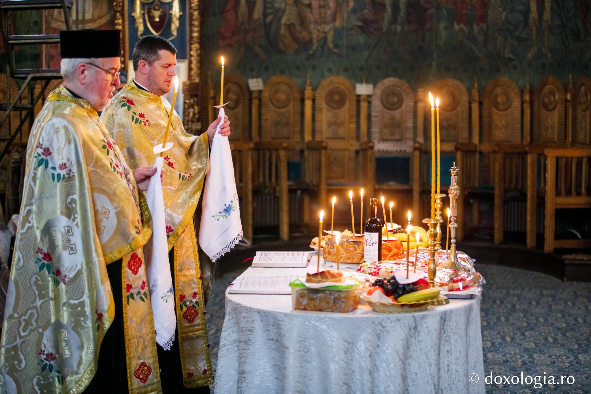 Foto: Pr. Silviu Cluci Poetul şi diplomatul georgian Bessarion Gabashvili, comemorat la Iaşi