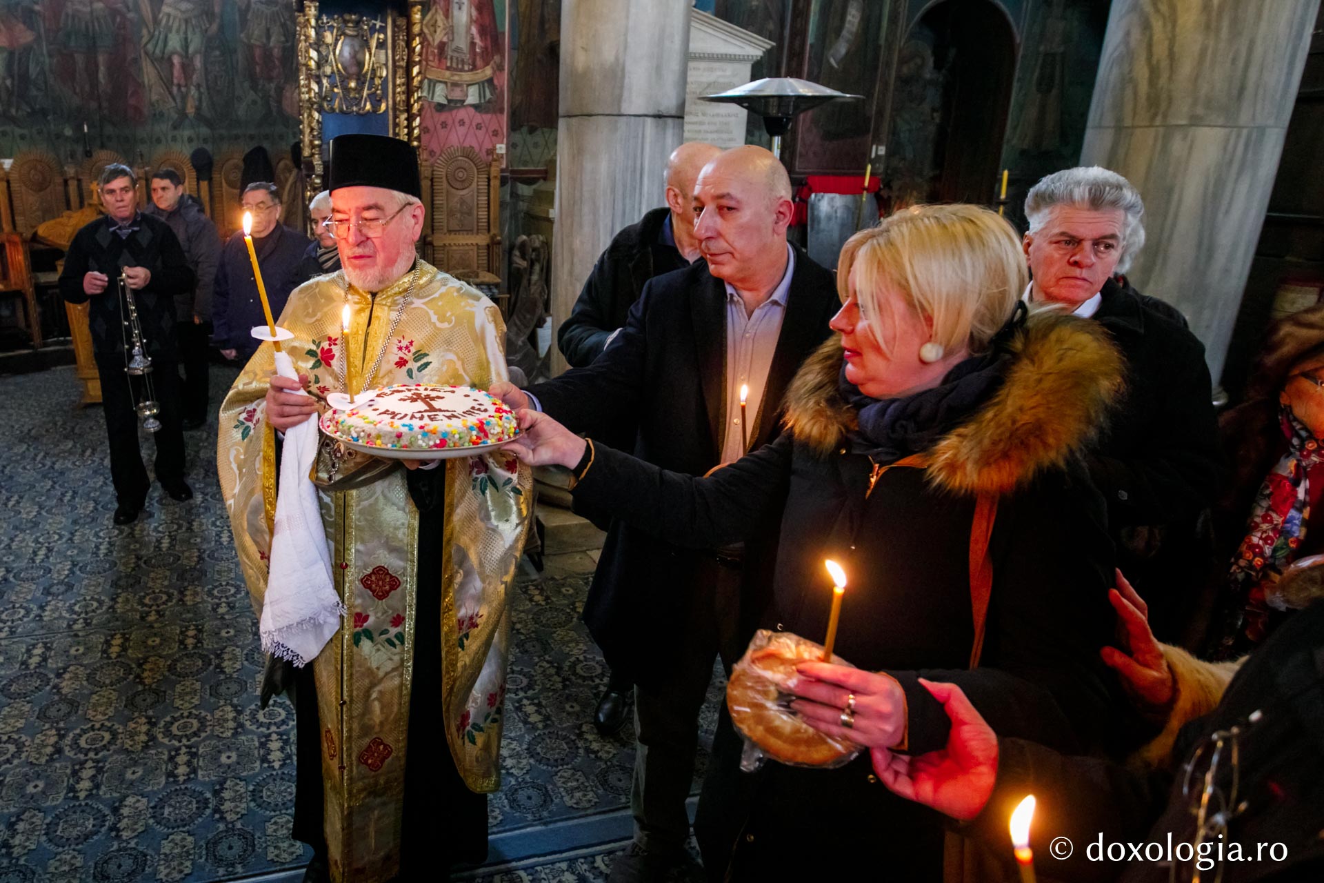 Foto: Pr. Silviu Cluci Poetul şi diplomatul georgian Bessarion Gabashvili, comemorat la Iaşi