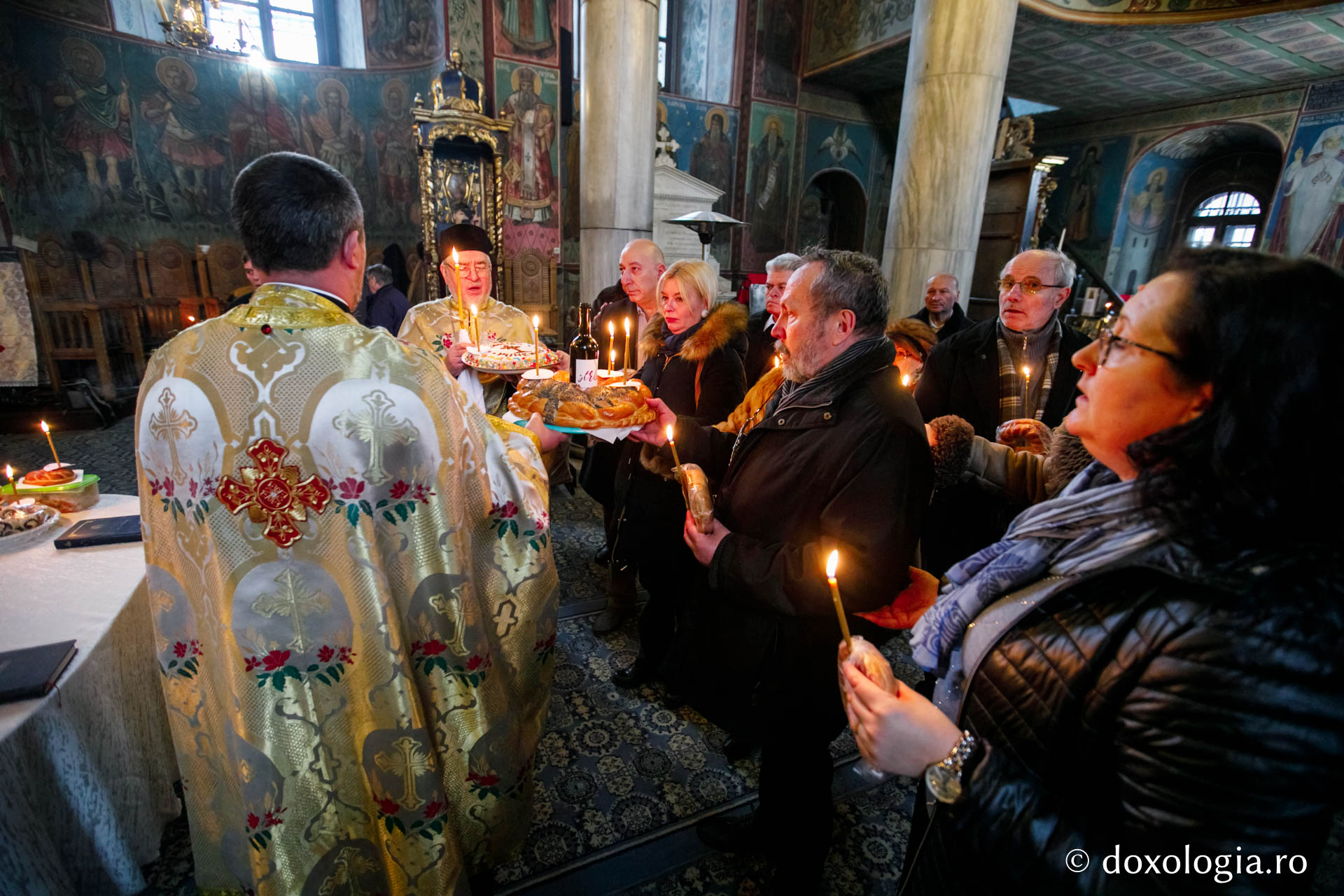Foto: Pr. Silviu Cluci Poetul şi diplomatul georgian Bessarion Gabashvili, comemorat la Iaşi