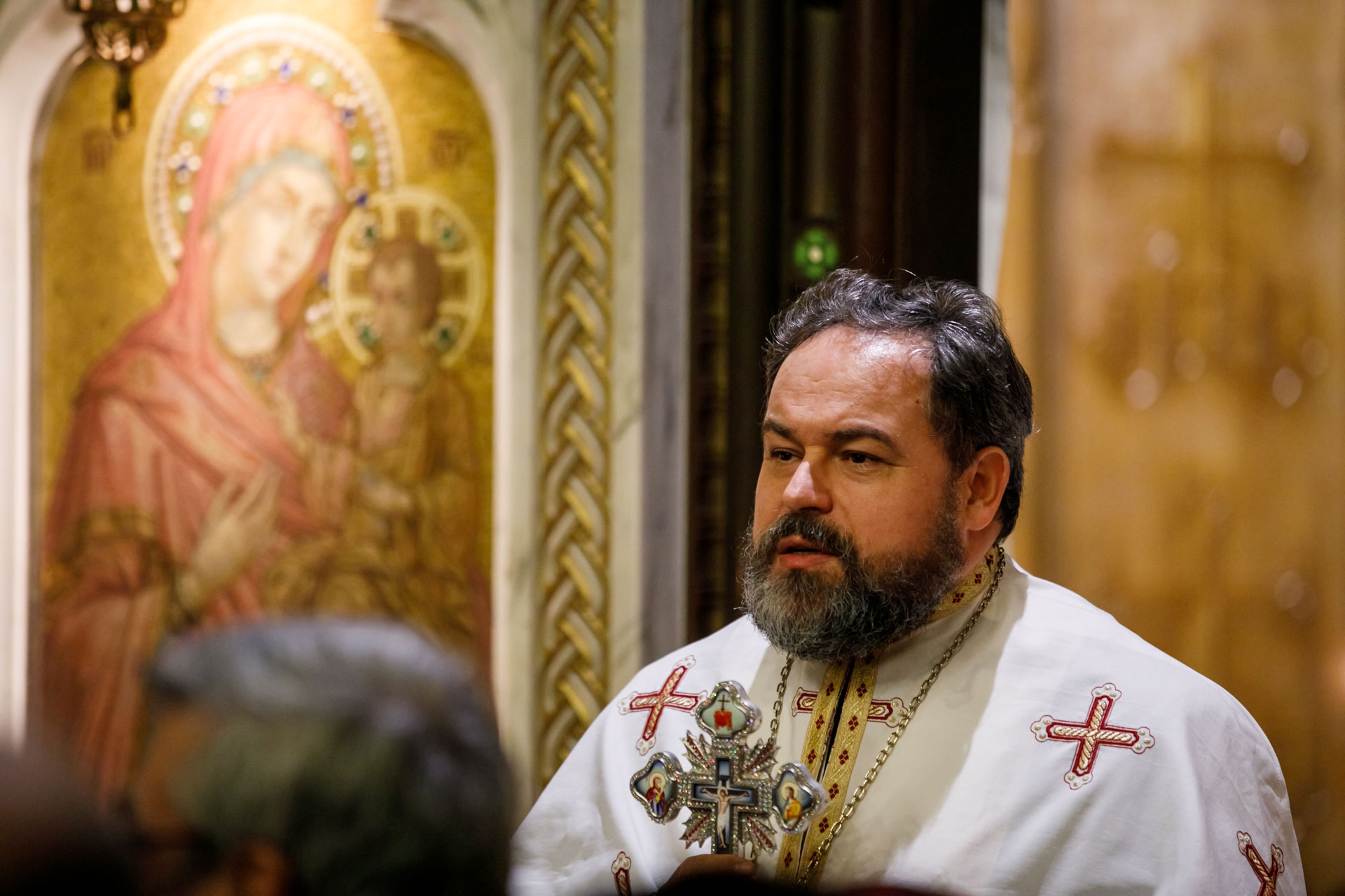 (Audio) „Sfinții Trei Ierarhi sunt modele pentru păstorii de suflete” - Pr. Marian Timofte