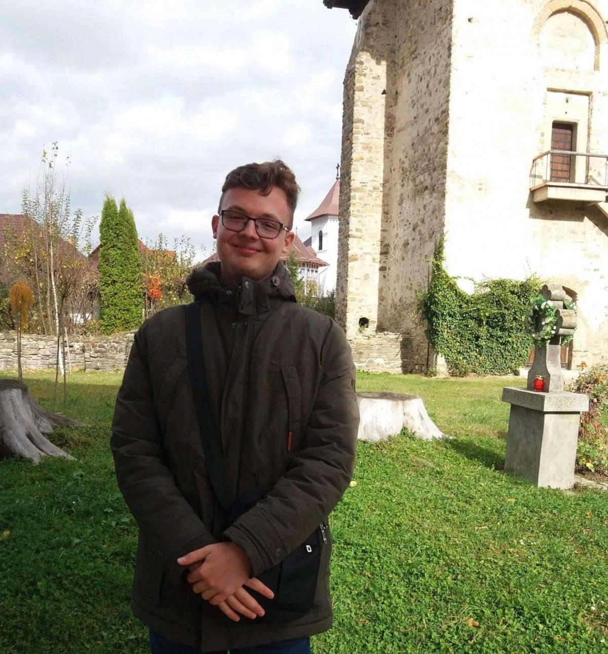 Rareș are nevoie de ajutorul nostru!