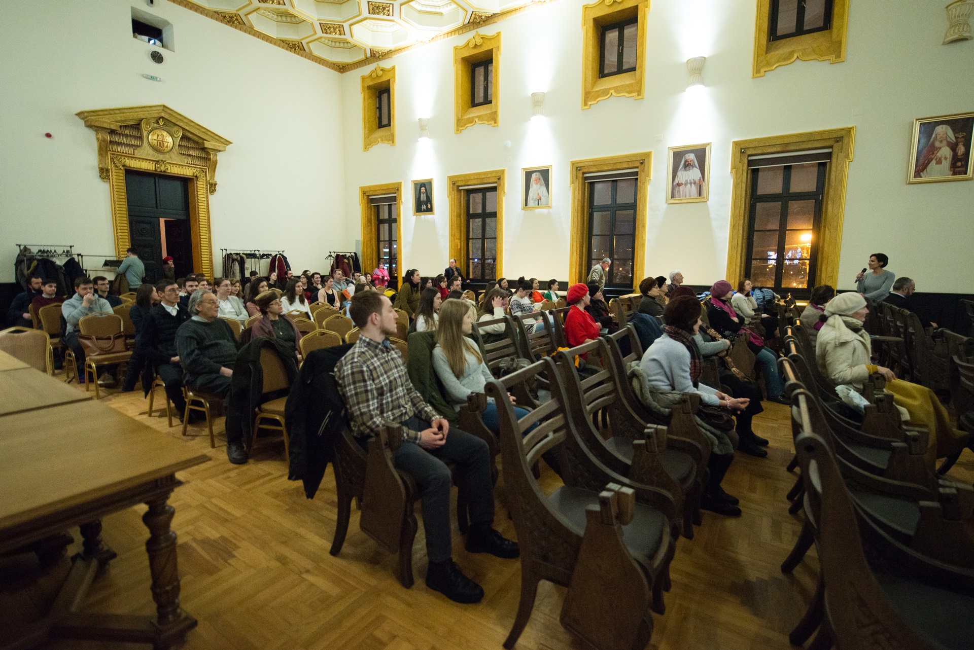 Sfântul Ierarh Iosif Naniescu, prezentat ieșenilor într-o proiecție de film