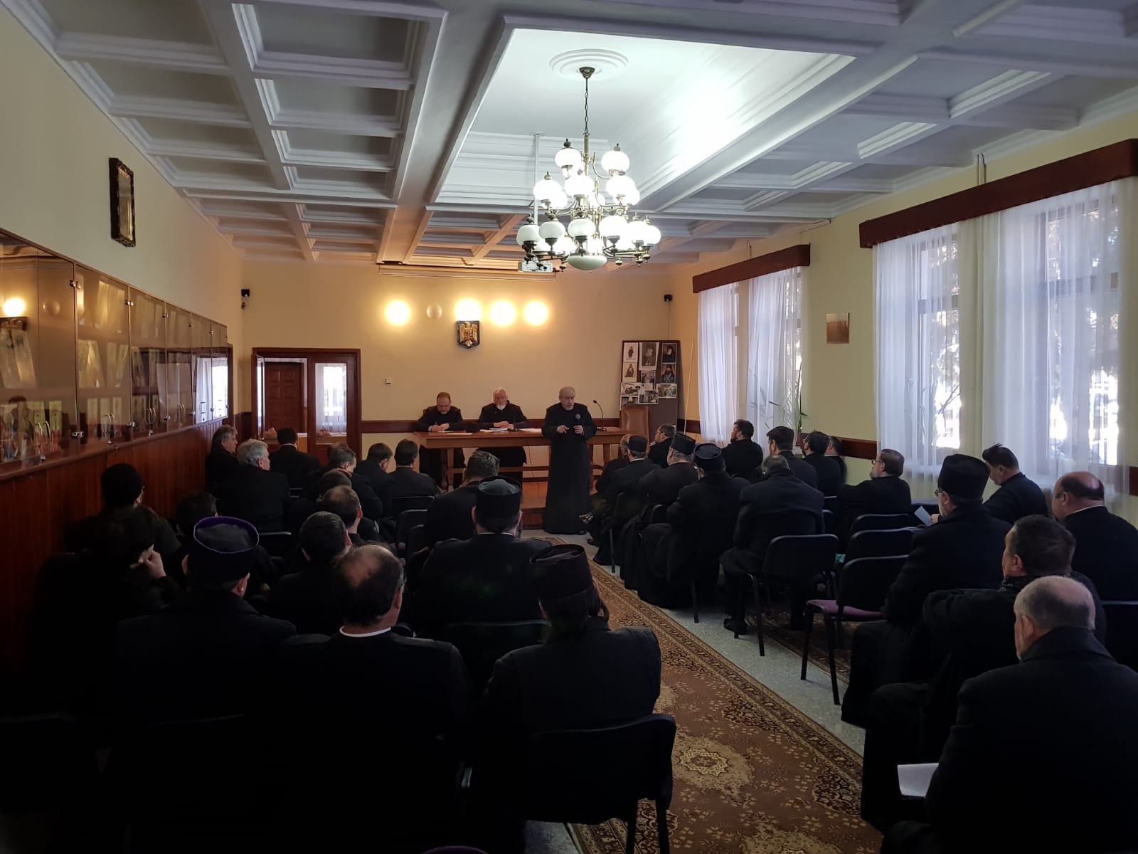 Şedinţa lunară a preoţilor din Protopopiatul Paşcani, dedicată marelui poet naţional Mihai Eminescu