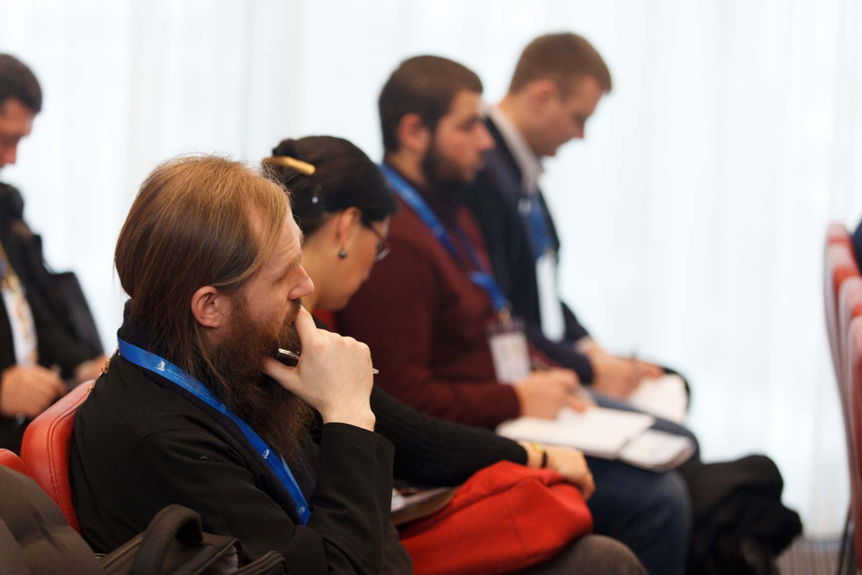 Sesiune de comunicări în cadrul Conferinței Internaţionale IOTA