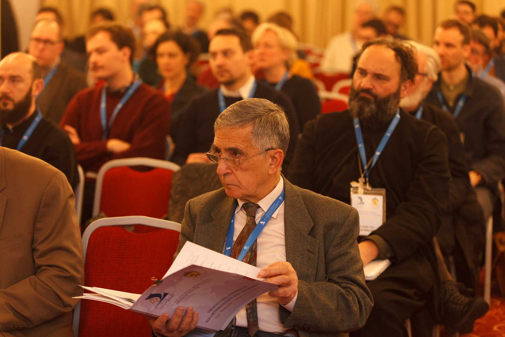 Sesiune de comunicări în cadrul Conferinței Internaţionale IOTA