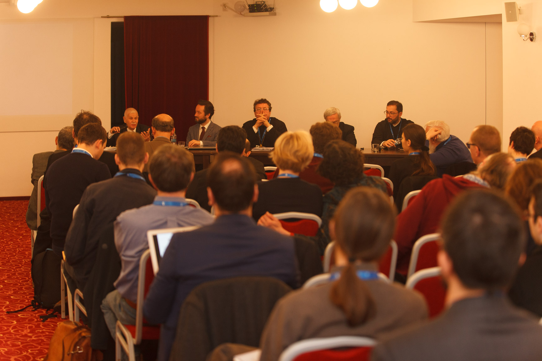 Sesiune de comunicări în cadrul Conferinței Internaţionale IOTA