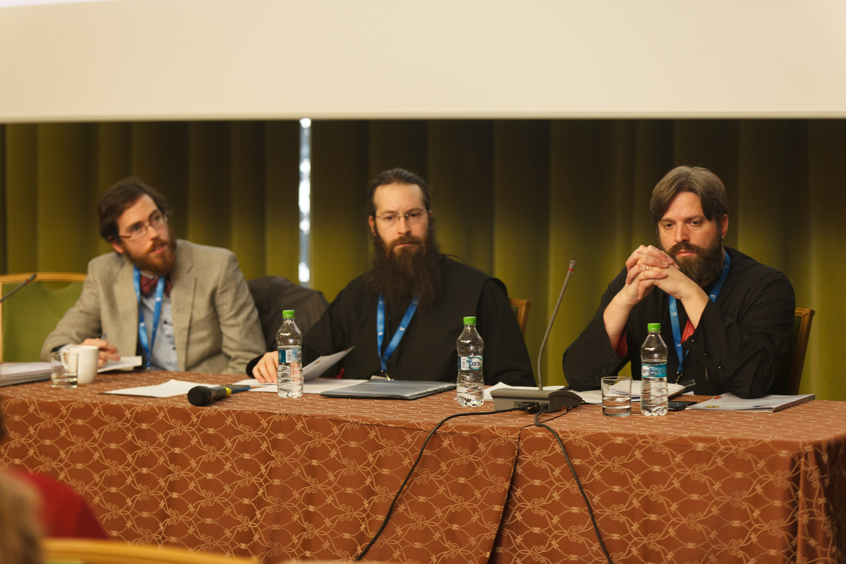 Sesiune de comunicări în cadrul Conferinței Internaţionale IOTA