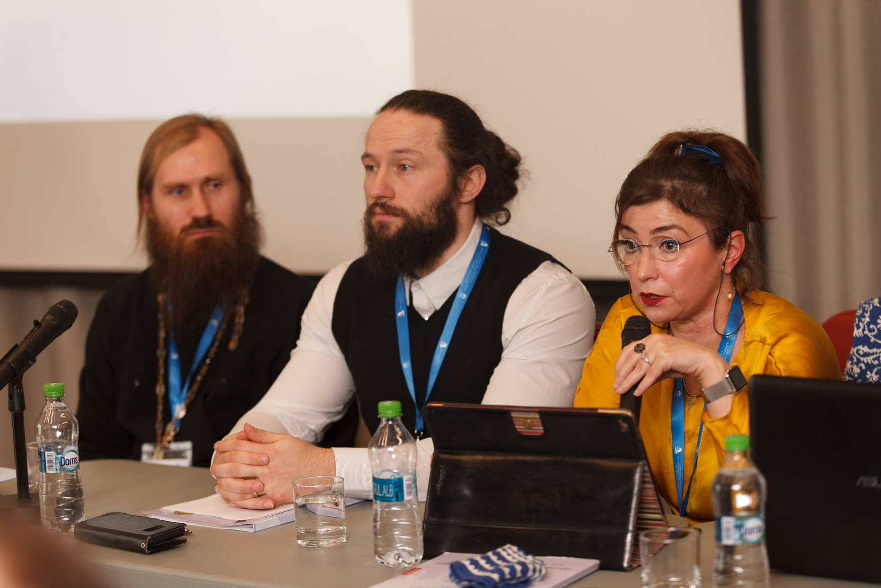 Sesiune de comunicări în cadrul Conferinței Internaţionale IOTA