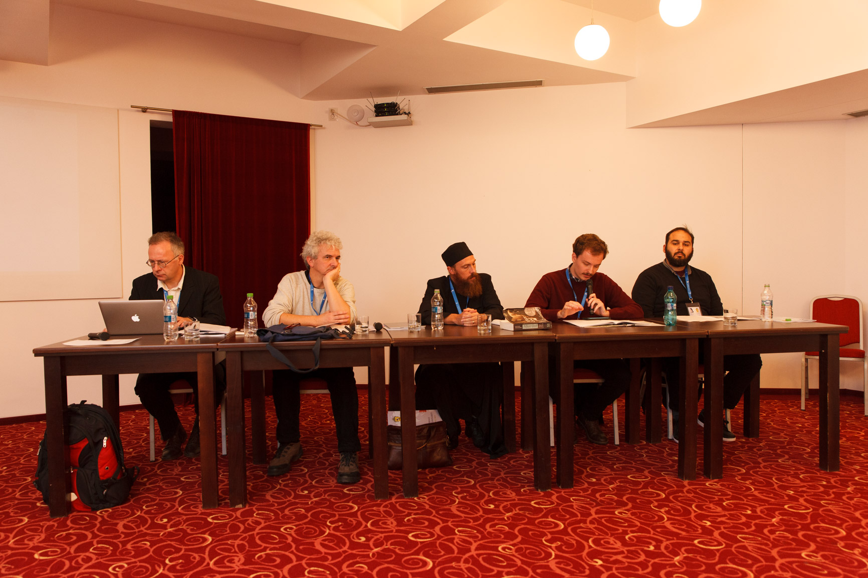 Sesiune de comunicări în cadrul Conferinței Internaţionale IOTA