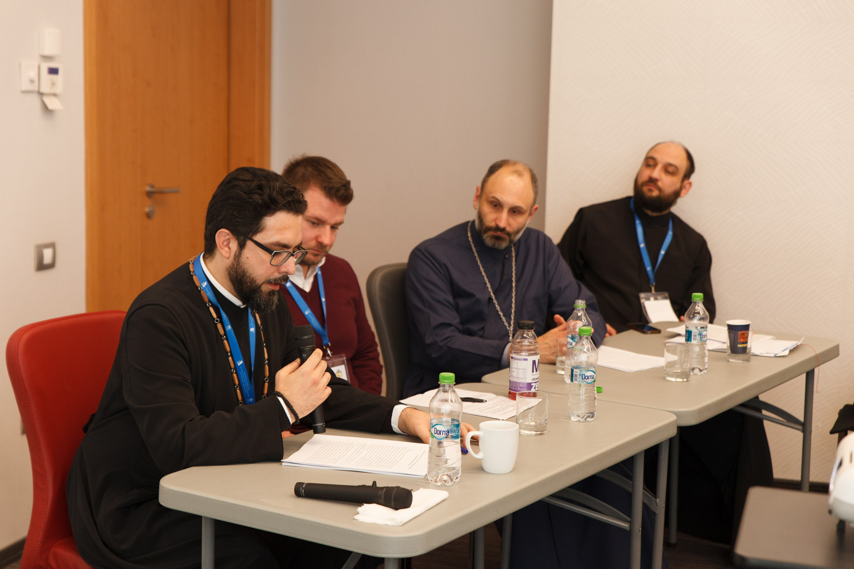 Sesiune de comunicări în cadrul Conferinței Internaţionale IOTA