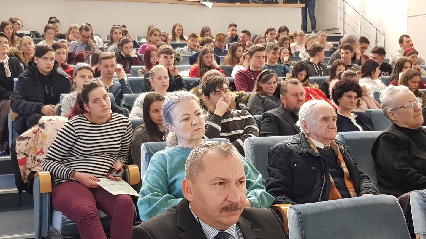 A VI-a ediție a Simpozionului Naţional „Valori naţionale în creaţia Mitropolitului Bartolomeu Anania”, la final