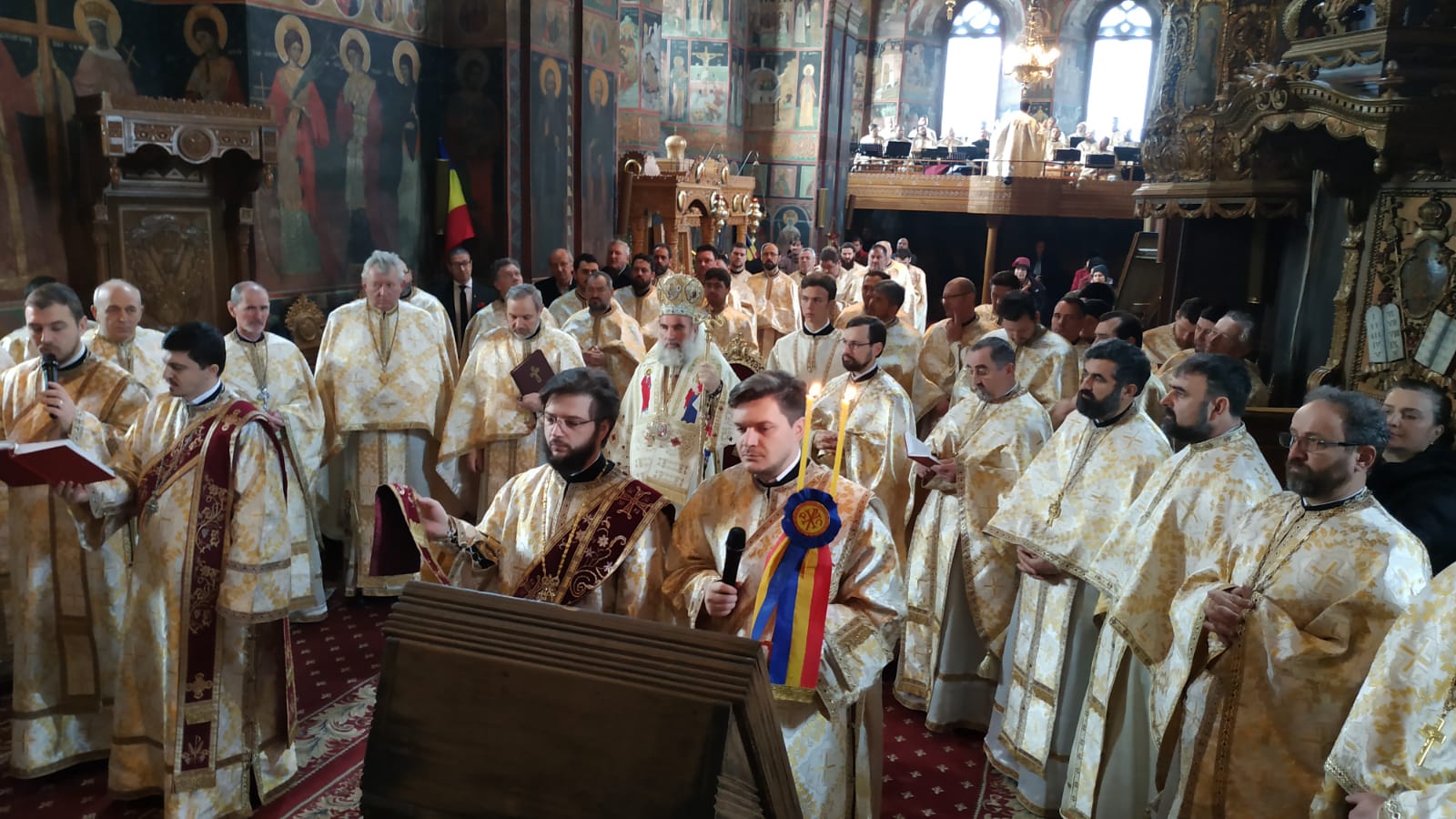 Preoţii Protoieriei Onești, în Sinaxă la Roman