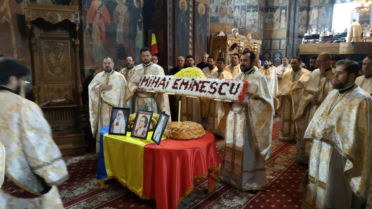 Preoţii Protoieriei Onești, în Sinaxă la Roman