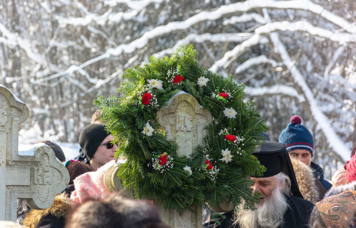 Părintele Proclu pomenit la mormântul său de la Sihăstria Putnei