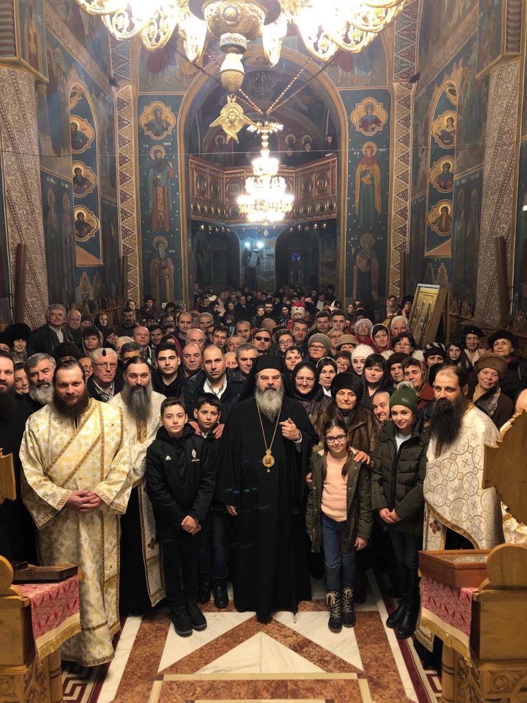 Rugăciuni arhierești de Anul Nou la Roman și Huși