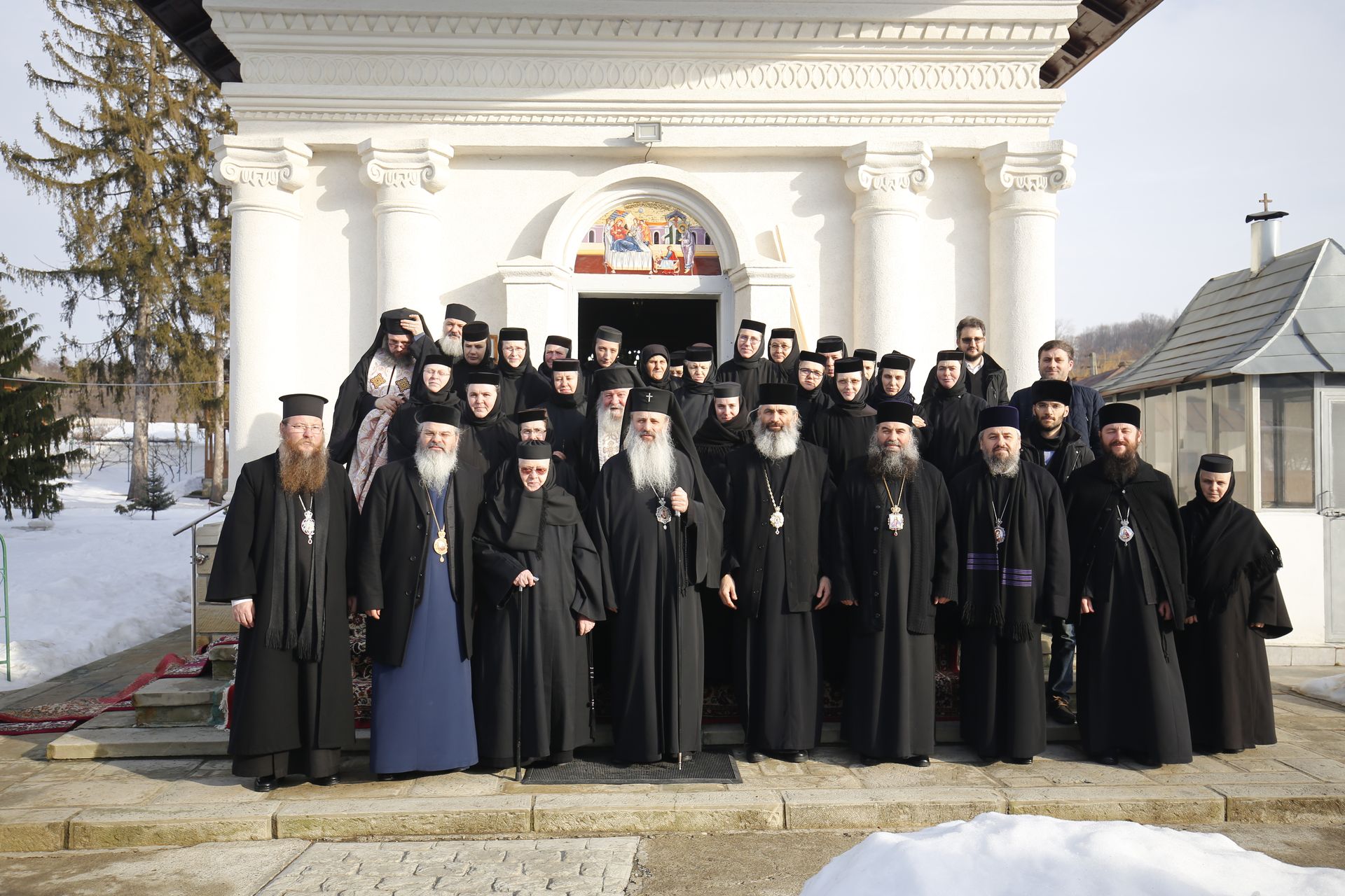 Șapte ierarhi, în pelerinaj în patria Patriarhului Teoctist