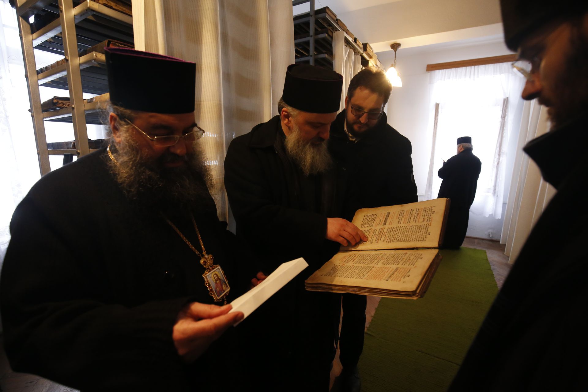 Șapte ierarhi, în pelerinaj în patria Patriarhului Teoctist