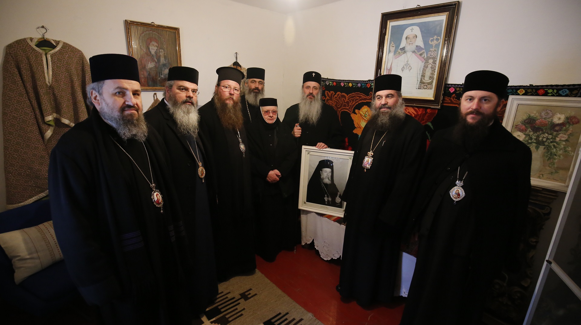 Șapte ierarhi, în pelerinaj în patria Patriarhului Teoctist