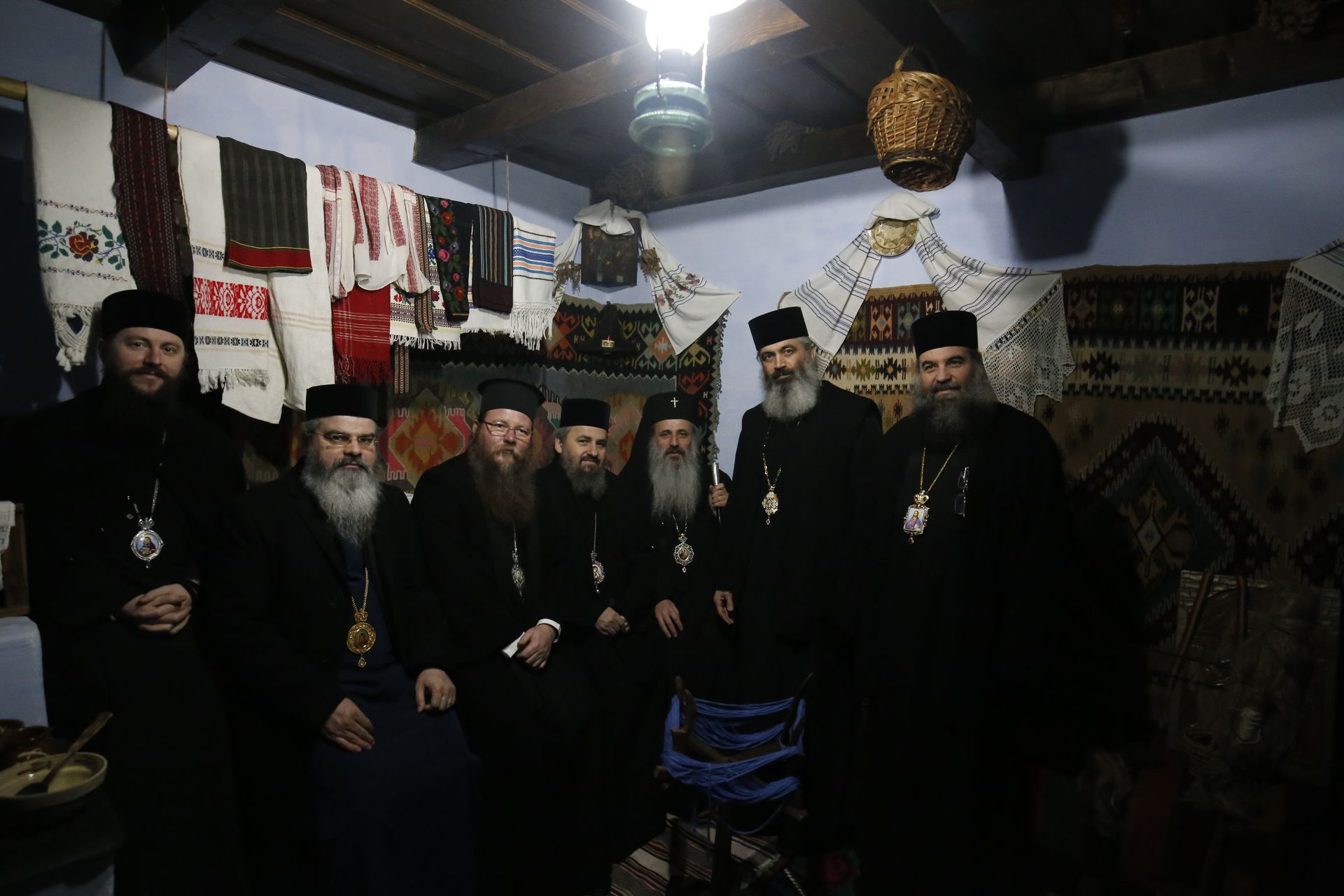 Șapte ierarhi, în pelerinaj în patria Patriarhului Teoctist