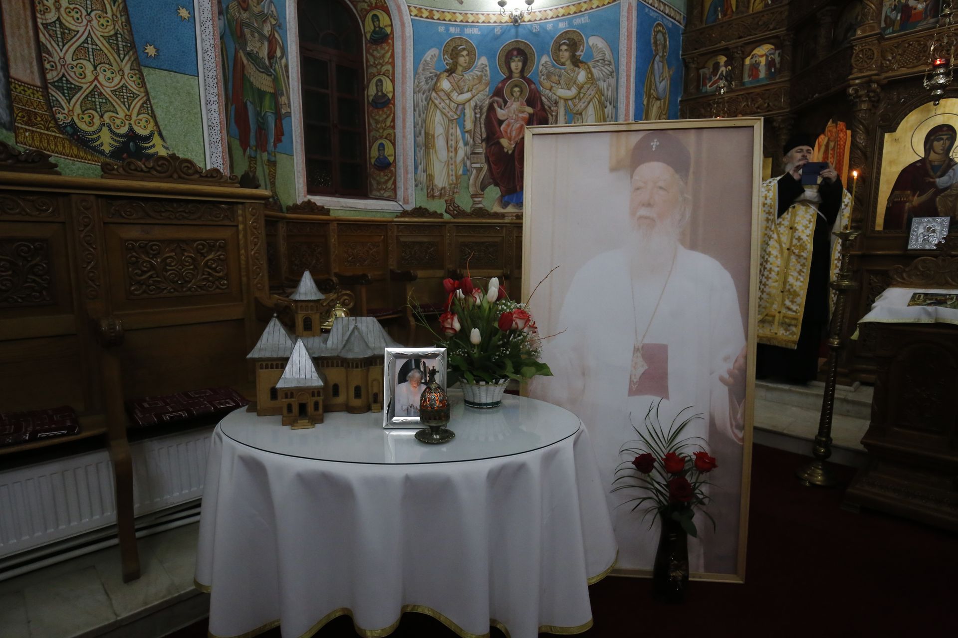 Șapte ierarhi, în pelerinaj în patria Patriarhului Teoctist