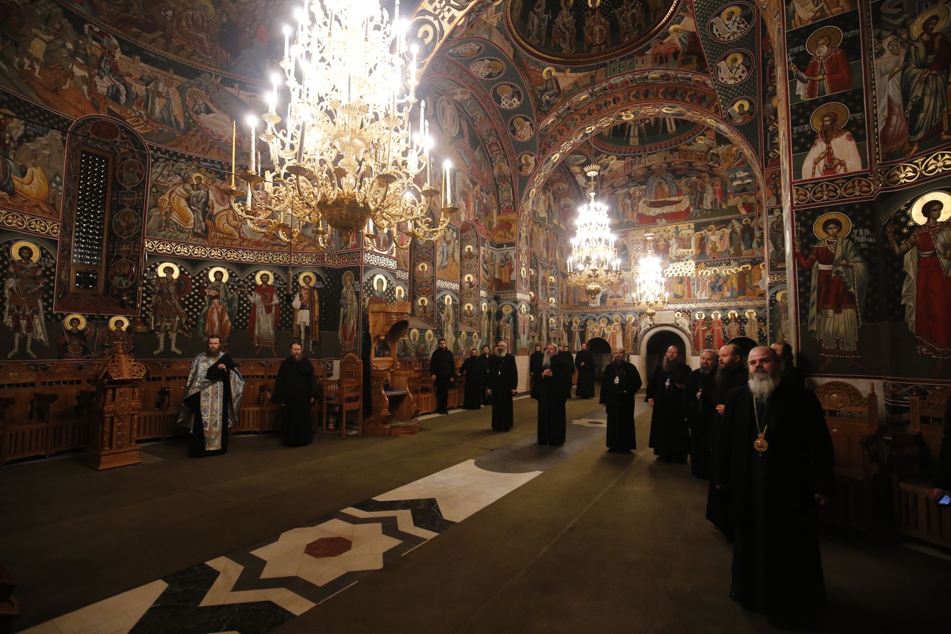 Șapte ierarhi, în pelerinaj în patria Patriarhului Teoctist