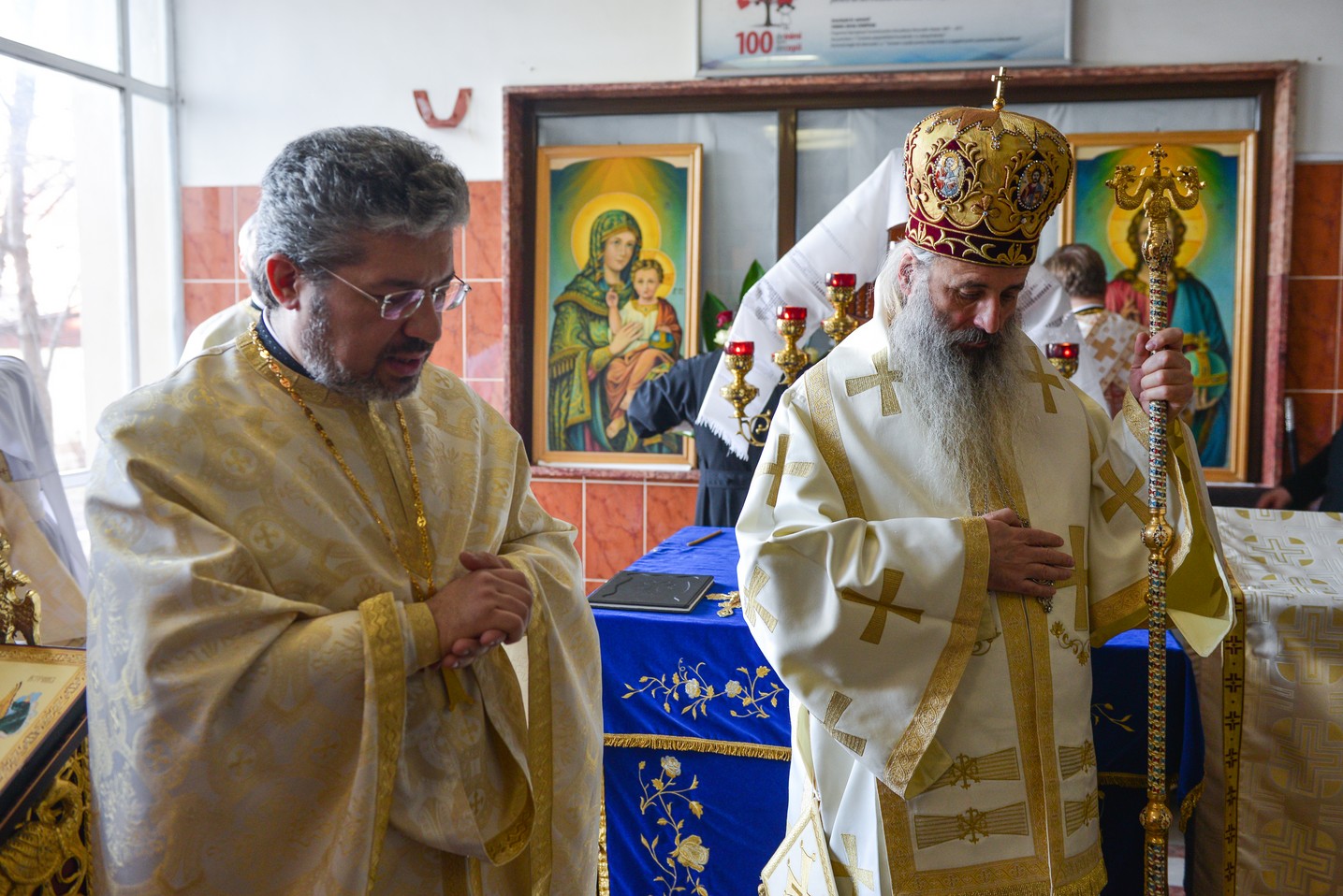 IPS Părinte Mitropolit Teofan a slujit Sfânta Liturghie la Spitalul Clinic de Urgenţă pentru Copii „Sfanta Maria” din Iași