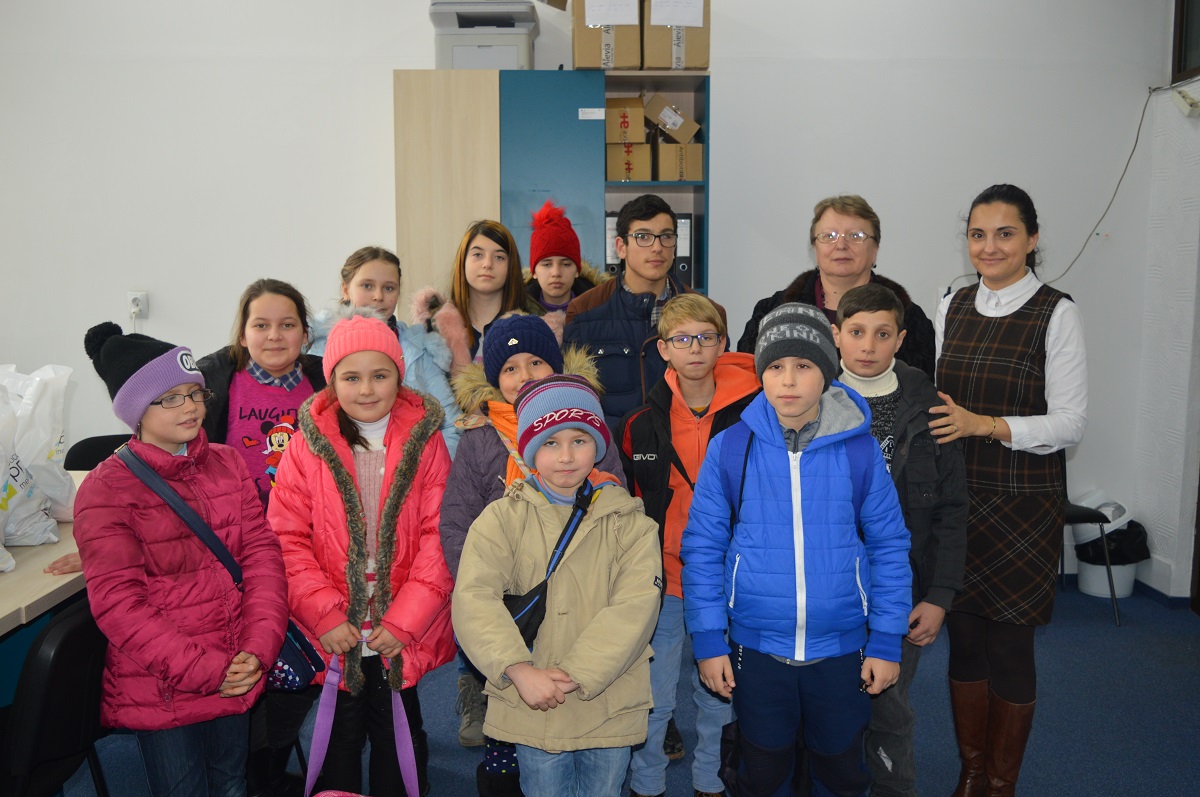 Activităţi umanitare ale Fundaţiei medicale „Providenţa” în mediul rural