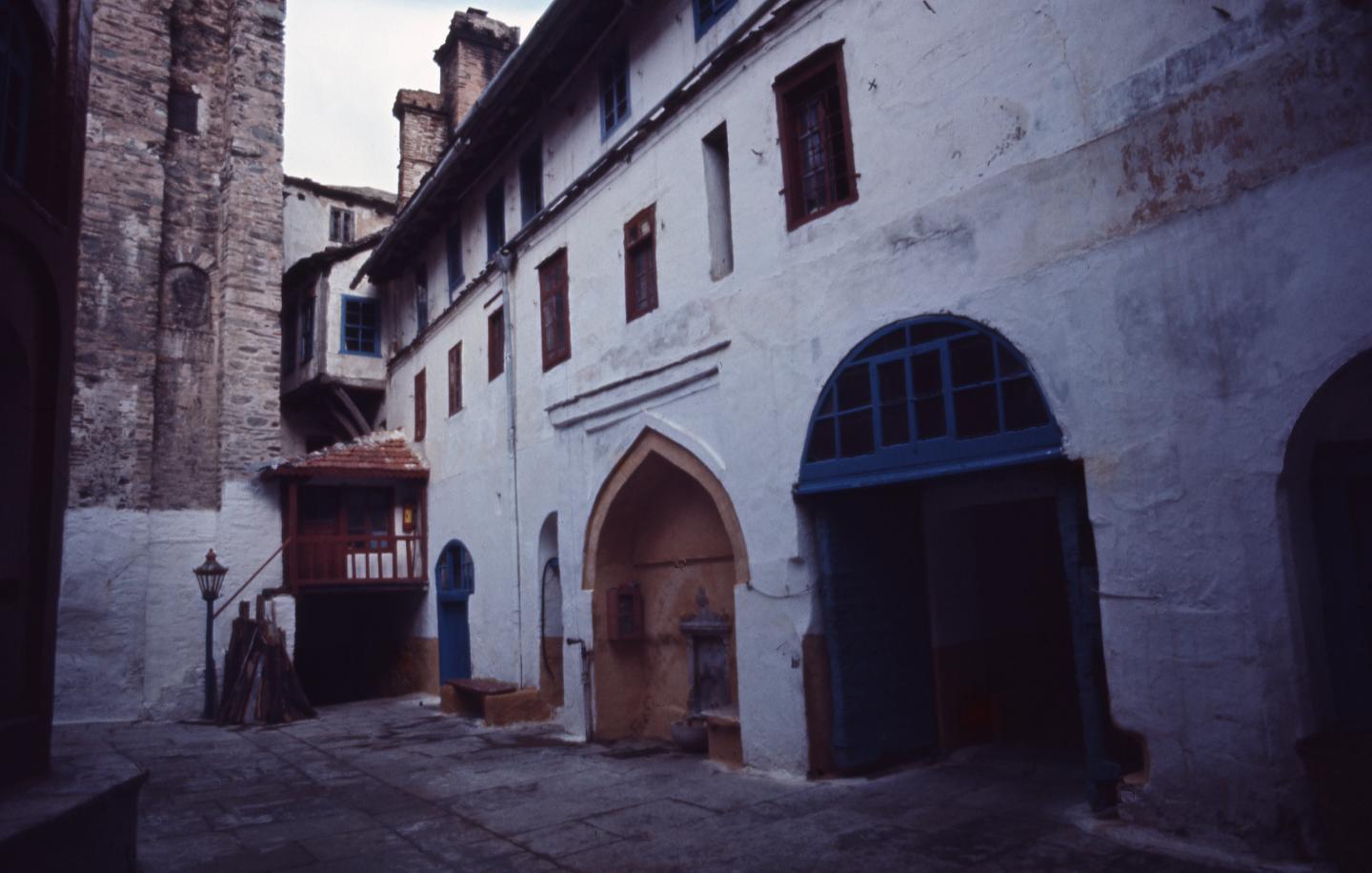 Mănăstirea Dionisiu