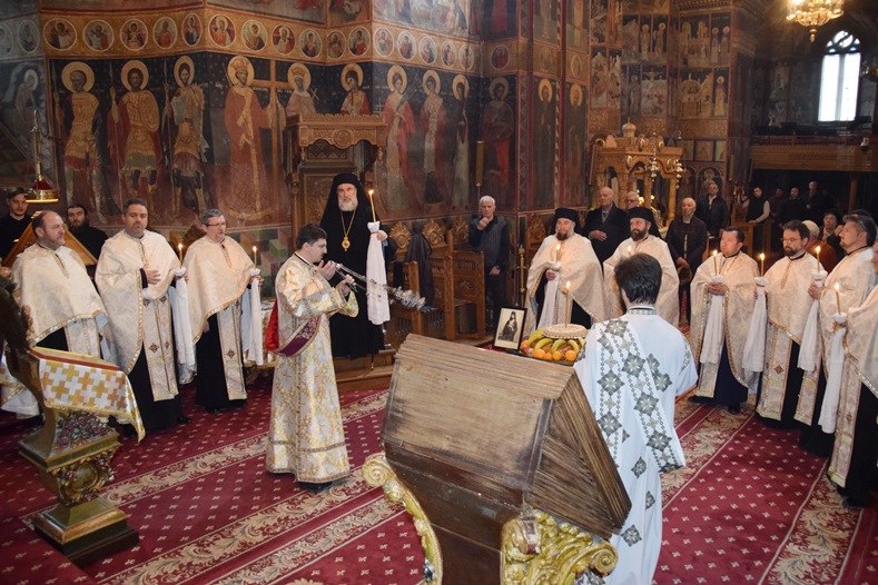 Mitropolitul Visarion Puiu, omagiat la Roman